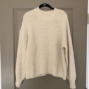 Beige Old Navy Cable Knit Sweater. Size Large.